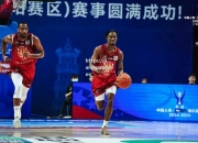 江南体育-球队逆袭晋级半决赛，领先优势明显，抢先登顶
