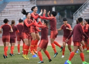 江南体育-日本女子足球队备战国际比赛