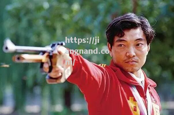 冰岛射击名将斩获金牌，实力强大