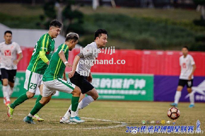 激烈角逐！足球比赛即将上演