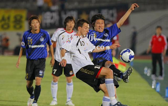 申花击败恒大，卫冕冠军状态下滑